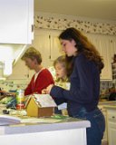 113 1320 : 2003, Alison, Christmas, Holly, Lois