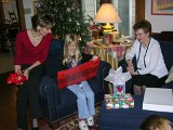 E8700-20041225-DSCN0836  Susan, Alison and Ann : 2004, Alison, Christmas, Susan