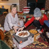 ILCE-6000-20161225-DSC03570 : 2016, Alison, Christmas, Jazz cat, Lois