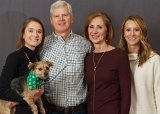 ILCE-6500-20191225-DSC06978 : 2019, Amy, Christmas, John, Leslie, Pipa dog, Susan, animals