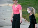 E8700-20041031-DSCN0580  Holloween 2004 Kids block party : 2004, Halloween