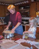115-1543 IMG  Thanksgiving 2001 at Dad's house : 2001, Alison, Lois, Thanksgiving
