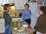 E8700-20071122-DSCN4626  Thanksgiving 2007 at the Mull's house.  Susan Lois & Ann in our kitchen : 2007, Ann, Lois, Susan, Thanksgiving