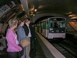 E8700-20060605-DSCN2535 : 2006, France, Hal, Lois, Paris, Paris First, Teresa, _highlights_, _year_, metro station