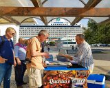 20181013 163515  Steve buying roasted chestnuts : 2018, Alfama, Hal, Lisbon, Portugal, Steve, _highlights_, _year_