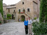 E8700-20041005-DSCN0227  Italy Civita Lois Steve : 2004, Civita, Italy, Lois, Steve, Tuscany