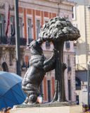 Madrid - Puerta del Sol Statue : 2015, Madrid, Puerta del Sol, Spain